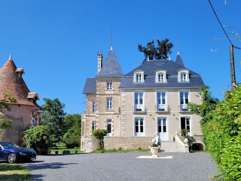 Chateau et hôtel de charme et caractère près de Poitiers dans la Vienne