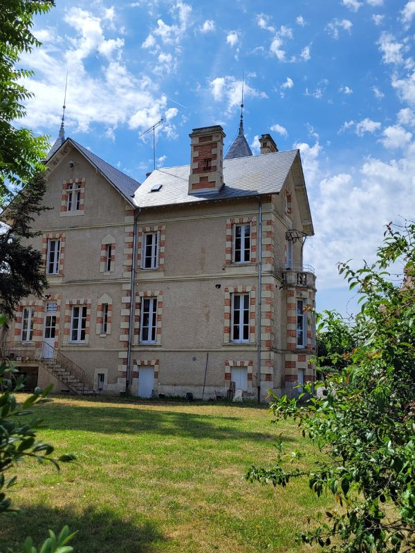 Séjour dans la Vienne - Poitiers 86 : Activités, visites, restaurants Hôtel de charme à La Trimouille